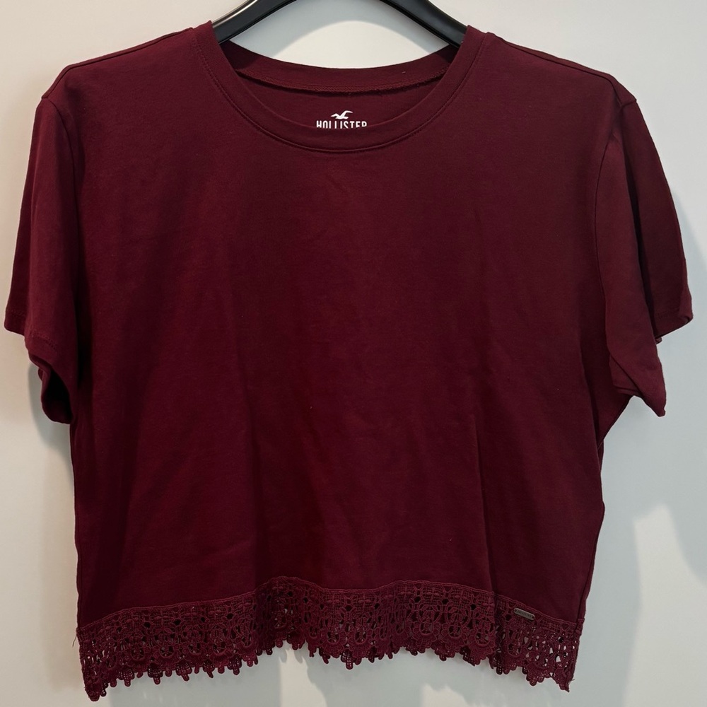 Hollister Burgundy/Maroon Crochet Trim Cotton Crop T-Shirt Size Large